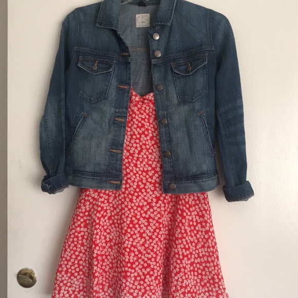 NWT. Cute flouncy red dress. - Picture 3 of 9